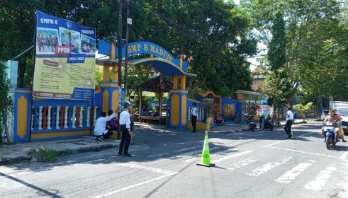 post-image